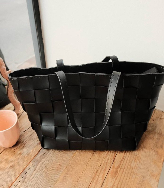 Черная сумка грузинского бренда Tavrieli 4