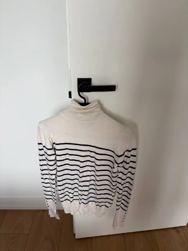 Zara turtleneck