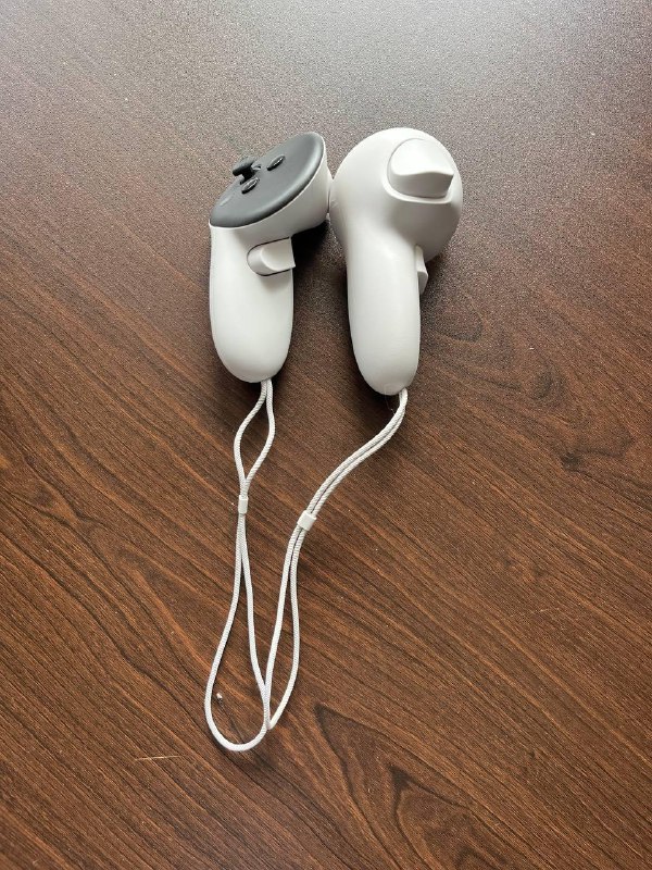 Meta Quest 3S 128GB White 2