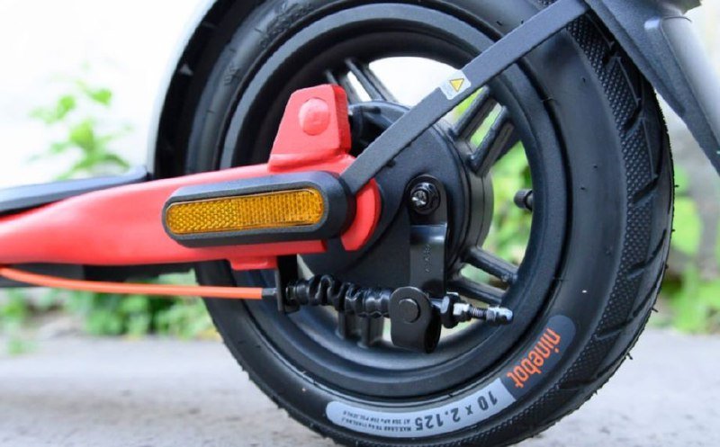 Электросамокат Ninebot D38E 6