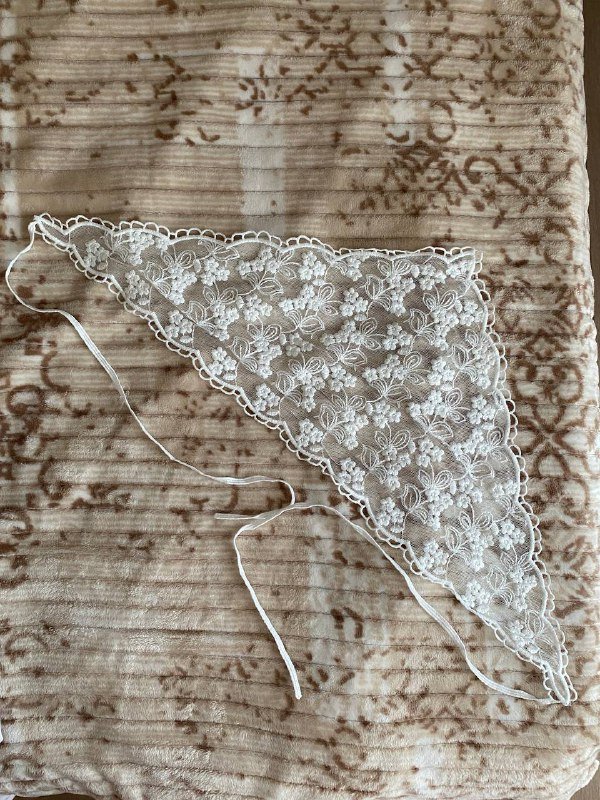 Кружевной платок 2