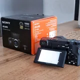 Sony Alpha a6400 с китовым объективом 2