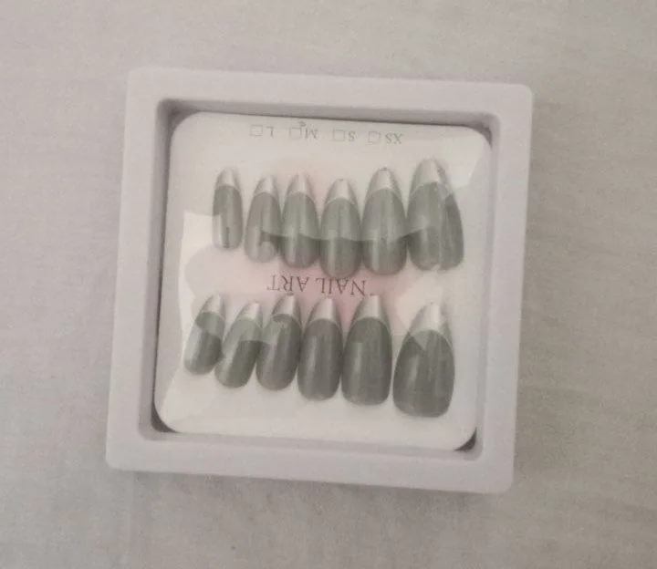Накладные ногти Nail Art 1
