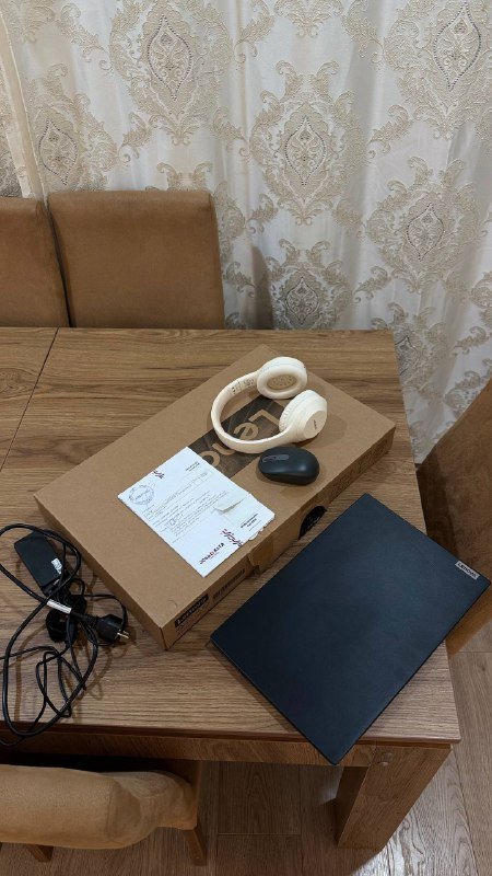 Lenovo V15 G3 (SMB) 2024 ноутбук, наушники, мышь 5