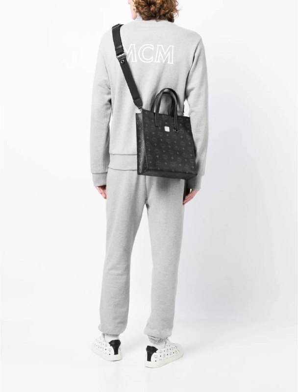 Сумка MCM Small Aren tote bag из натуральной кожи 5