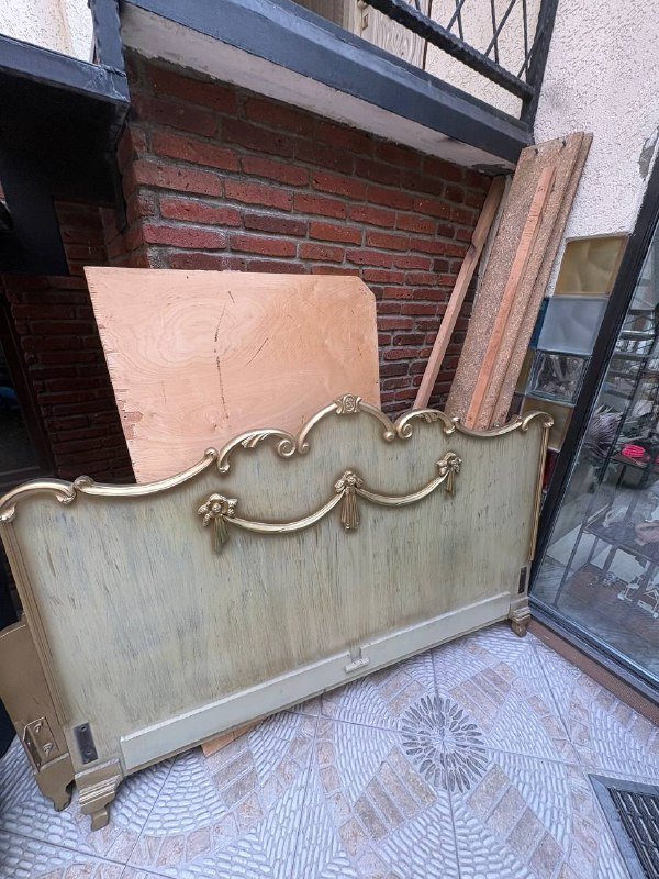 Кровать 160*200 изголовье из дерева