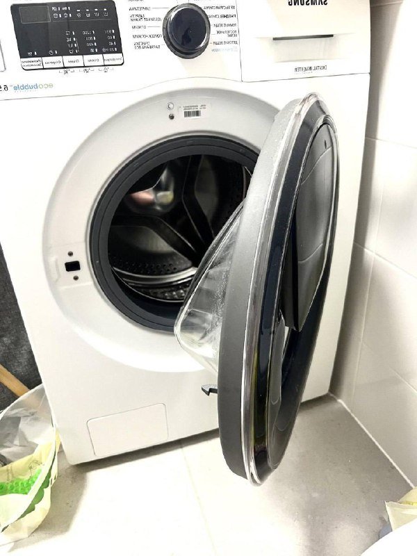 Диван угловой, сумка, коляска 3 в 1, лего набор, холодильник Beko, стиральная машина Samsung, цифровое пианино Yamaha P-105, смартфон Xiaomi Redmi 12, бинокль Б12 советский, беговая дорожка Evo M 6