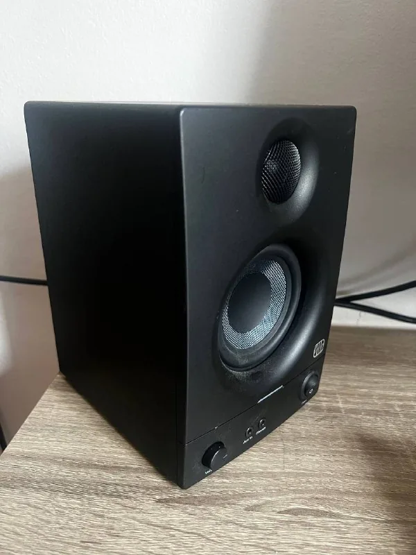 Студийные мониторы PreSonus Eris E3.5 1