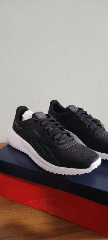 Reebok lite 4 shoes, size 41, new 5