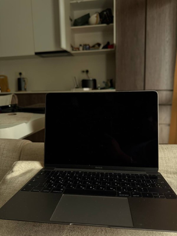 MacBook 12