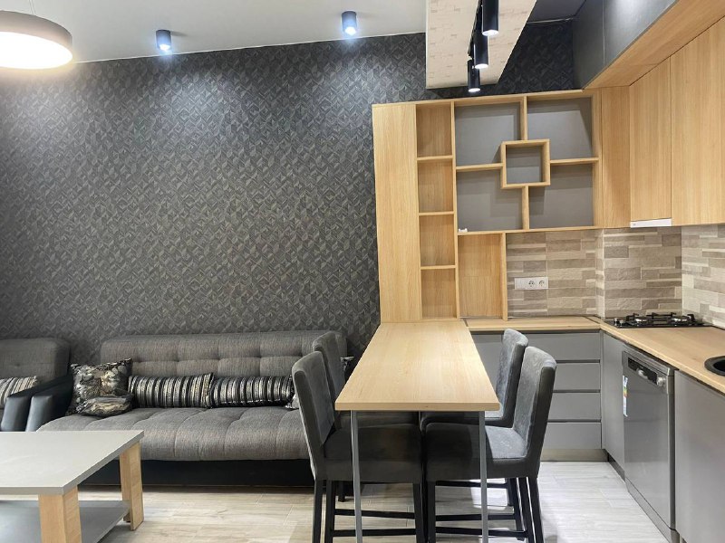 3-room apartment for rent near Akhmeteli Theater 2