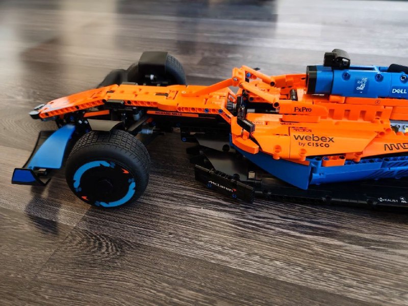 Lego Maclaren модель Формулы 1 без коробки 4
