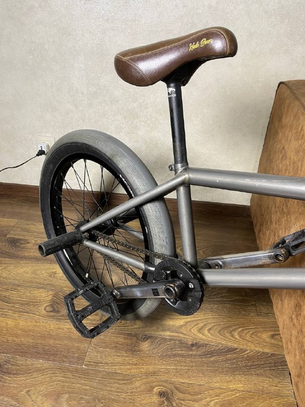 Байк BMX с комплектом обслуживания 3