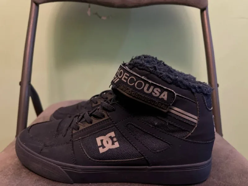 Adidas Stan Smith, Under Armour Runner, DC Shoes, Puma Boots 1
