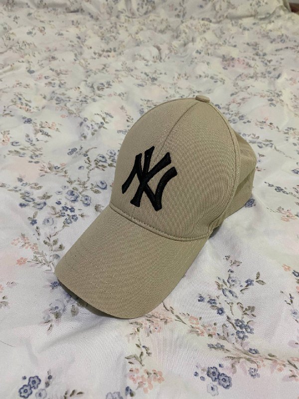 Кружевной топ, мини-юбка, шорты, бейсболка, вечернее платье, платье в линейку, свитер, свитшот 5