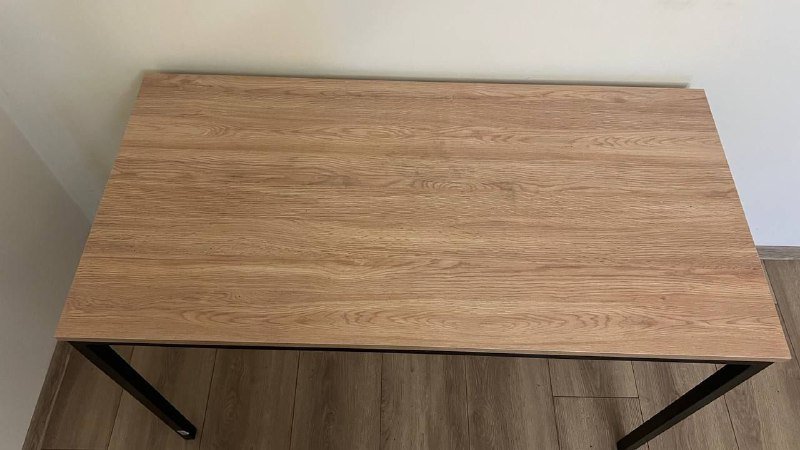 Письменный стол