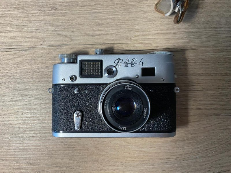 Фотоаппарат FED-4 с объективом Индустар-61 52mm f/2.8