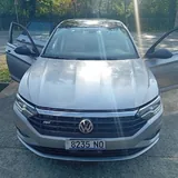Chevrolet Trailblazer RS FWD, Volkswagen Jetta R-Line 2