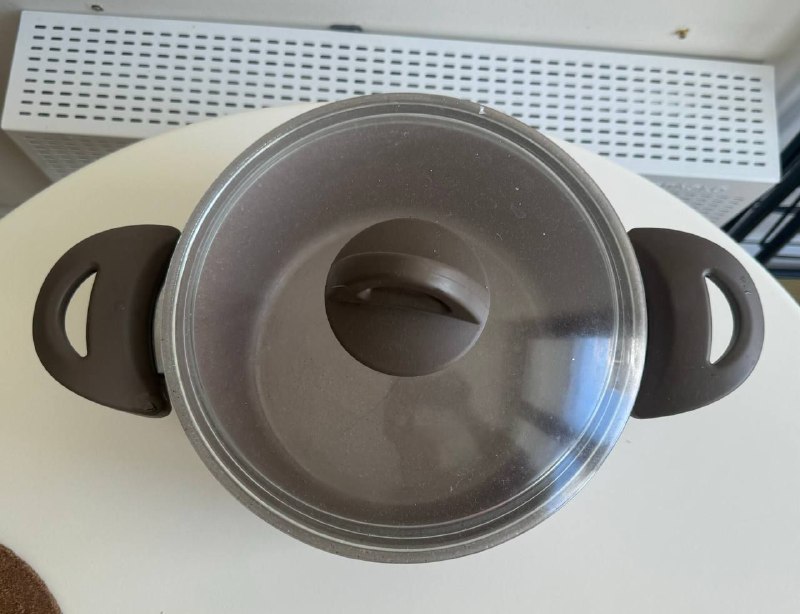 Кастрюля с крышкой, в хорошем состоянии 2