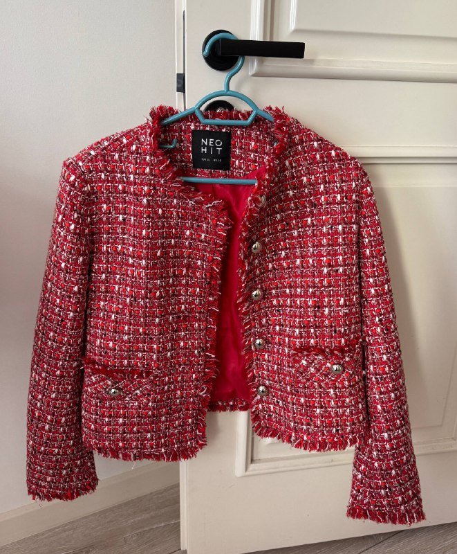 Твидовый жакет и юбка