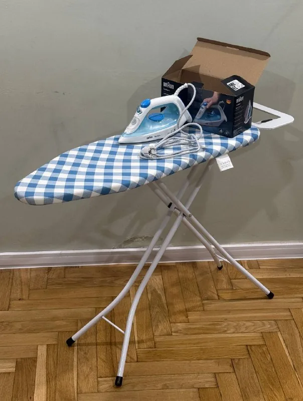 Утюг Braun, гладильная доска