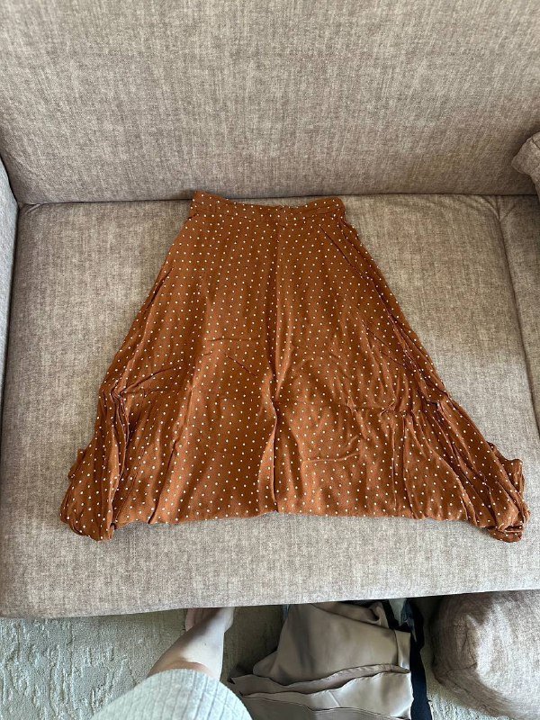 Женская одежда: свитеры, топ, юбка, шорты 4