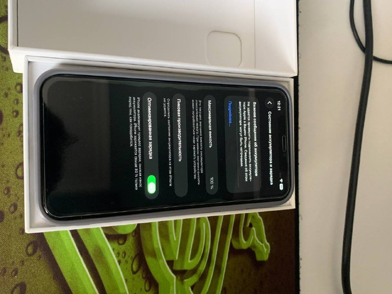 iPhone 11 purple 128GB 3