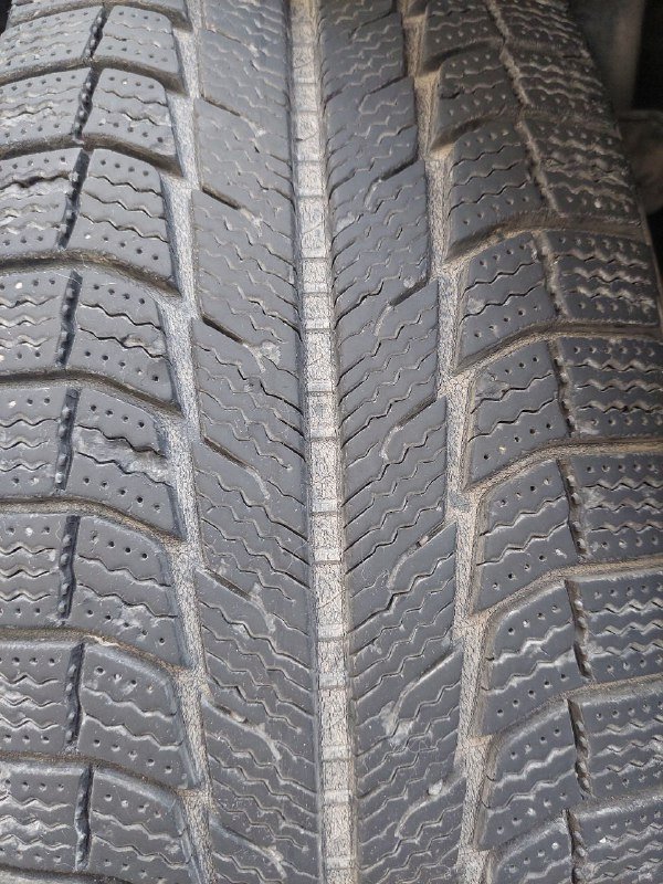 Зимние шины Michelin Latitude X-Ice XI 2 225/65R17 4шт