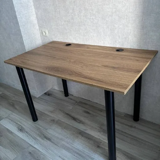 Стол