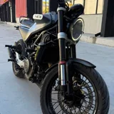 Husqvarna Svartpilen 401 (2020) 3