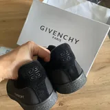 Кроссовки Givenchy 3