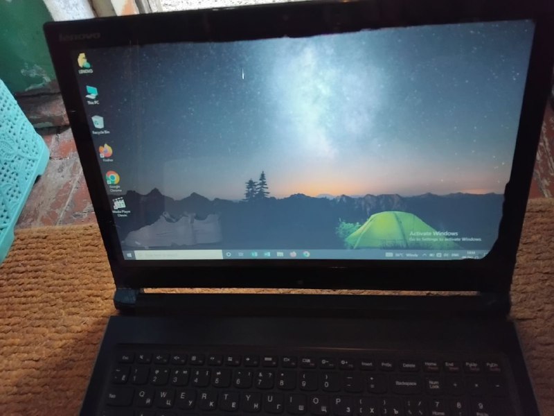Ноутбук Lenovo IdeaPad Flex 15 с повреждением экрана 4