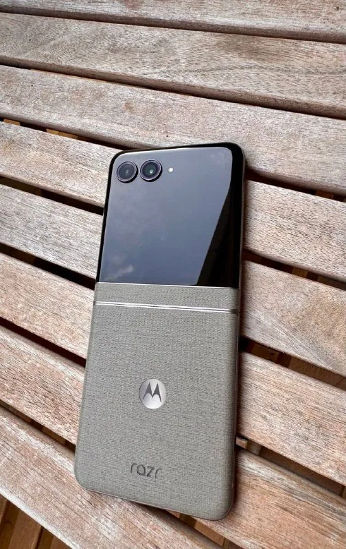 Motorola Razr 70 5G 1