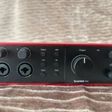 Микрофон RODE NT1-A, звуковая карта FOCUSRITE SCARLETT 4i4 5