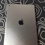 Планшет Apple iPad 6th 32 ГБ 2
