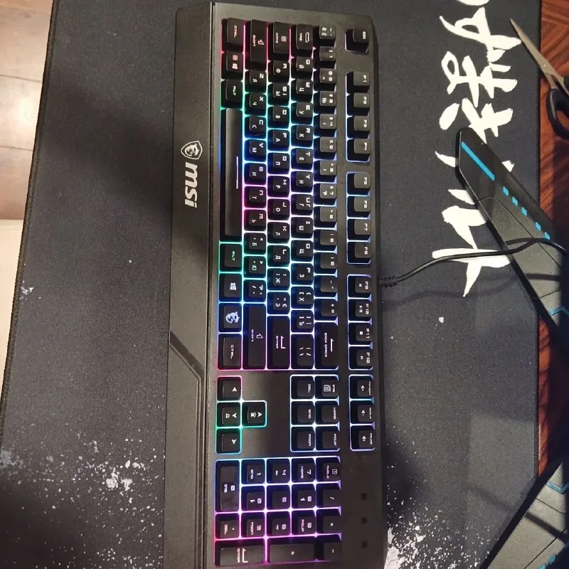 Игровая клавиатура MSI VIGOR GK20 1