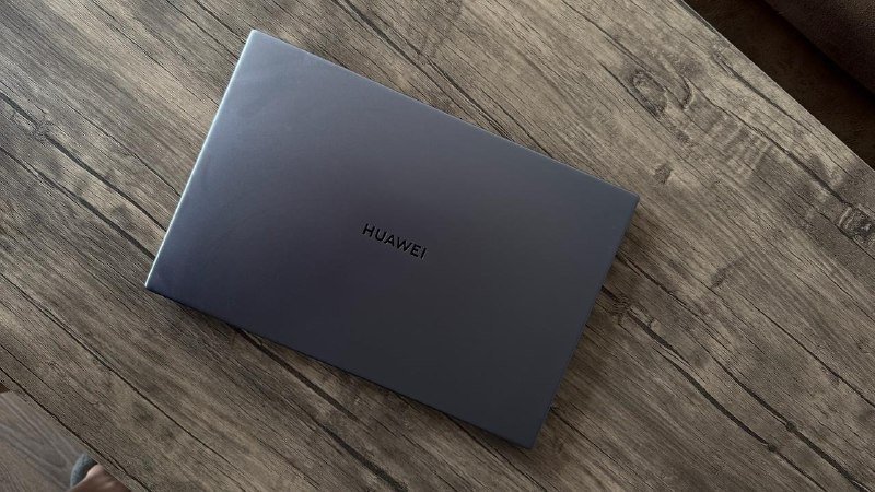 Ноутбук Huawei MateBook D14
