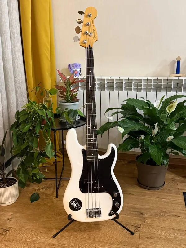Fender Player II Precision Bass