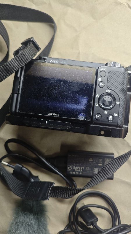 Sony ZV-E10 kit 16-50, камера