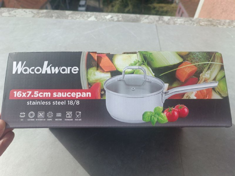 Кастрюля 17.5 см с крышкой нержавеющая сталь