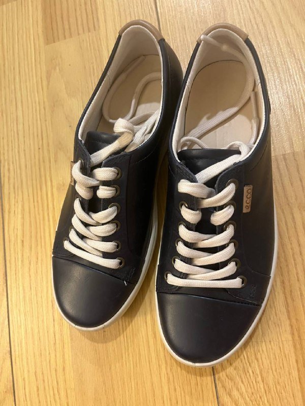 Кожаные женские кроссовки Ecco 36 размер 2