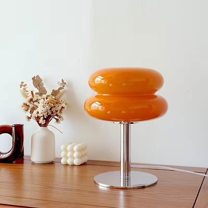 Настольная лампа