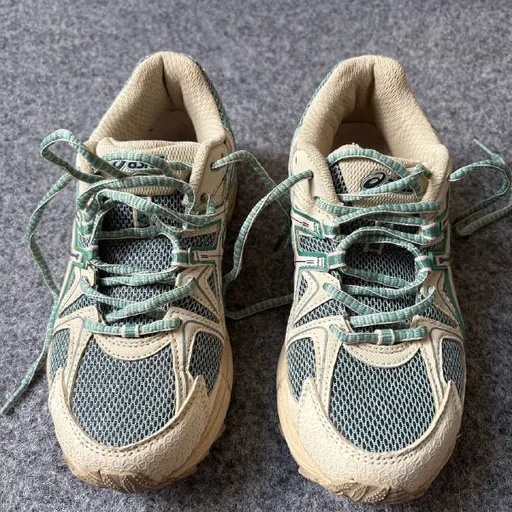Кроссовки Asics