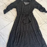 Коричневый сарафан, ботинки женские, платье, джинсы, костюм, сумка 3