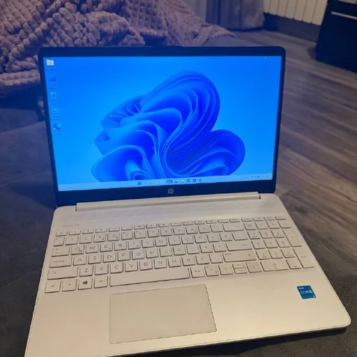 HP 15s-fa2046nt ноутбук