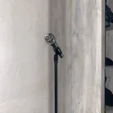 Микрофон со стойкой 1