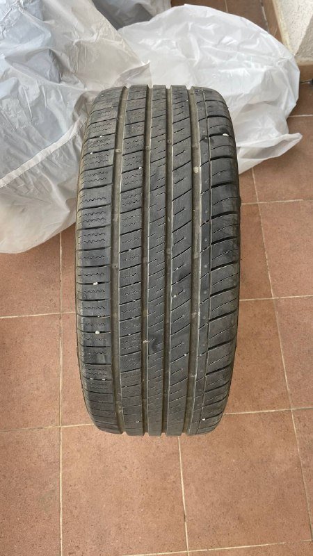 Б/у шины Kumho ECSTA LX Platinum 225/45 R19 2 шт 2
