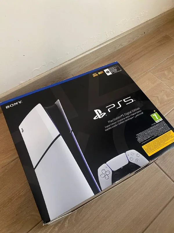 PS5 Slim Digital 1 TB 1