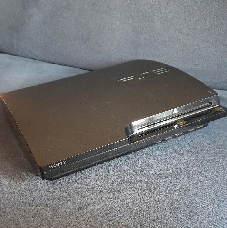 Sony PlayStation 3 Slim, геймпад, 8 игр 1
