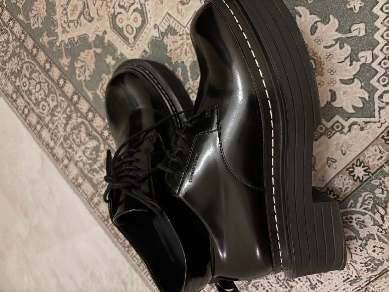 Туфли Charles & Keith 41 размер